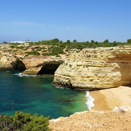 Διαμέρισμα Welcoming 55 Sqm In With Garden View