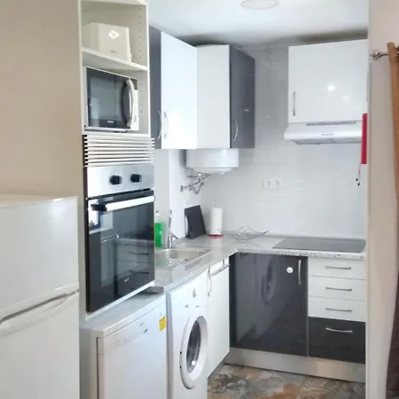 Welcoming 55 Sqm In With Garden View Apartment