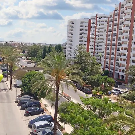 Διαμέρισμα Welcoming 55 Sqm In With Garden View *