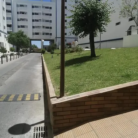 Welcoming 55 Sqm In With Garden View