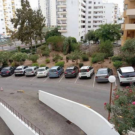 Welcoming 55 Sqm In With Garden View Apartment *