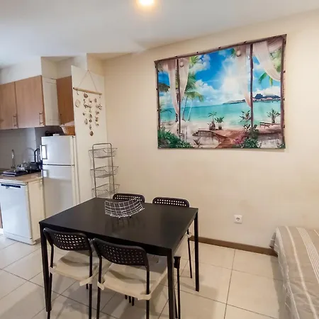 Apartment Welcoming 55 Sqm In With Garden View *