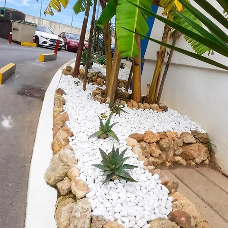 Welcoming 55 Sqm In With Garden View 포티마오
