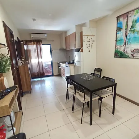 Welcoming 55 Sqm In With Garden View アパート *